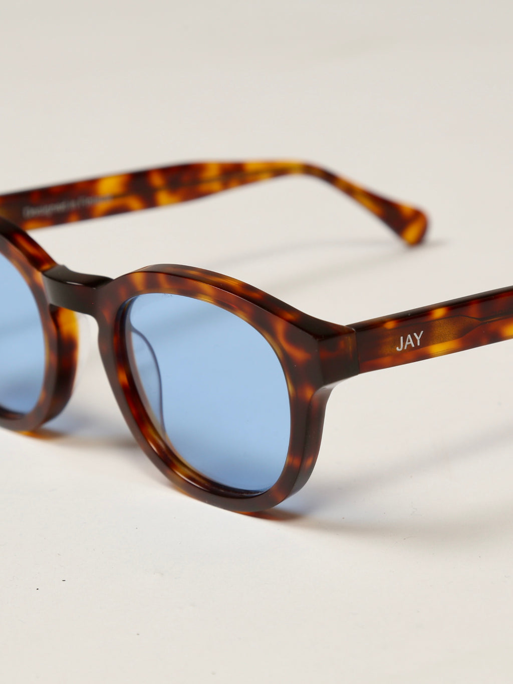 J1 TORTOISE